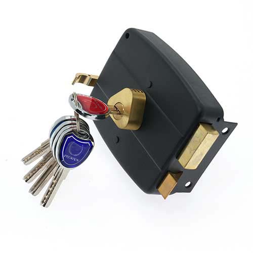 rim lock supplier 116-120 computer coloful keys iron cylinders black 26 116-120 model rim lock with colorful keys, popular in Arab and Pakistan markets