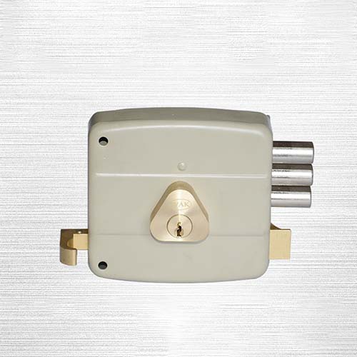 Modern Surface Mounted Rim Lock 116-100 with Smooth Latch for Interior Doors solid brass 3-cylinder bolt lock for high quality and durability, Ideal for South American Interior Doors | Smooth Operation & Stylish Design